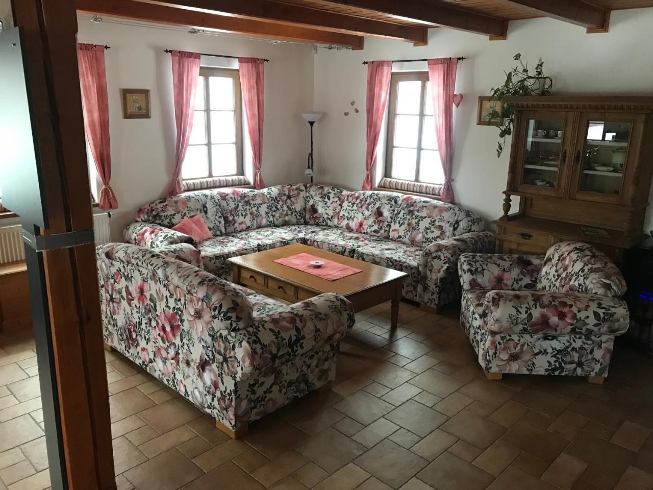 Pension Polubny 922 Korenov Exterior photo